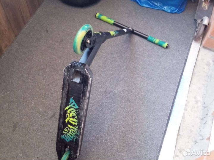 Трюковой самокат