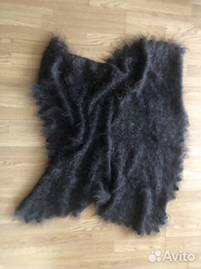 Пуховая шаль новая