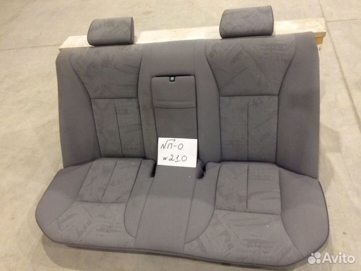Сиденья Mercedes W210