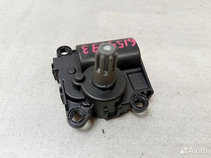 Моторчик заслонки печки