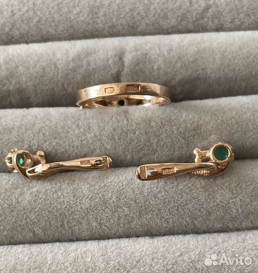 Советский золотой комплект с хризопразами