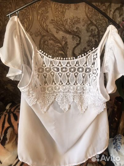 Кружевная блузка