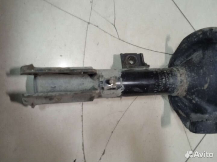 Амортизатор правый передний mitsubishi ASX