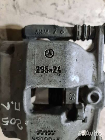 Супорта передние Mercedes W205 295 мм