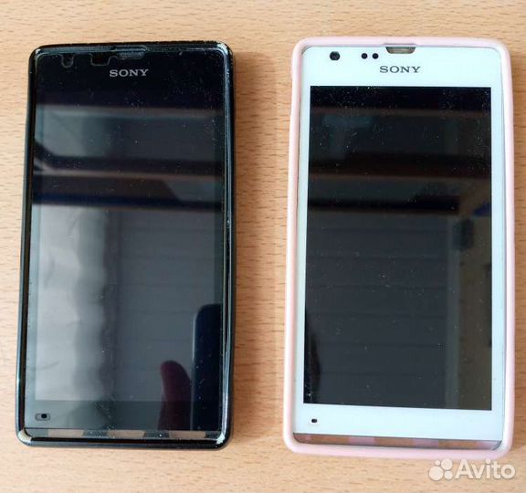 Телефон Sony