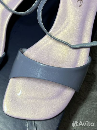 Женские босоножки 37 размер