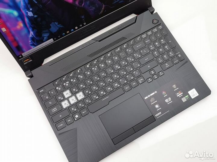 Asus TUF15 8 ядер core i5 144Hz 8GB GTX1650Ti SSD