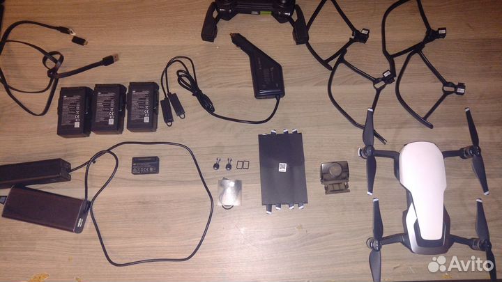 Продам/обмен Dji mavic air 1 fly more combo + допы