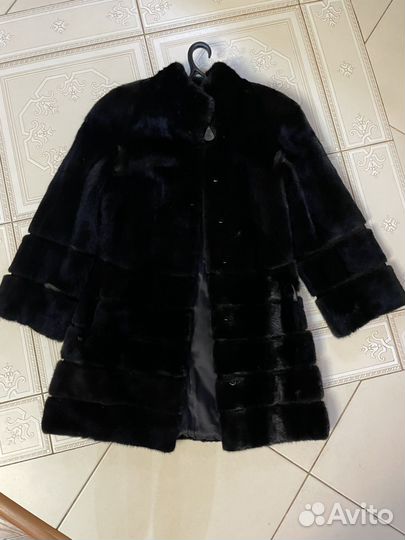 Шуба женская норковая 42 размер