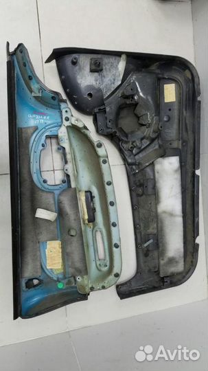 Обшивка карта двери комплект Chrysler 300M LR EGG