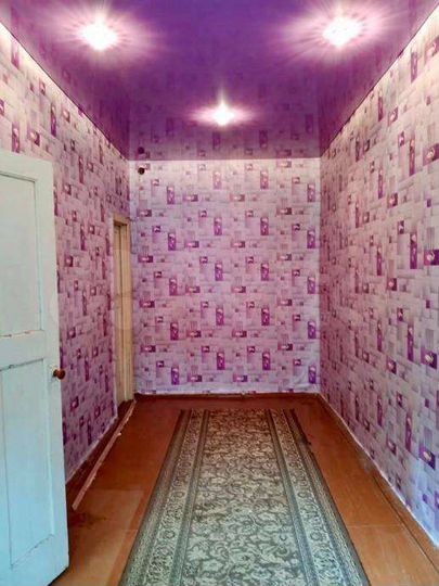 2-к. квартира, 41 м², 1/3 эт.