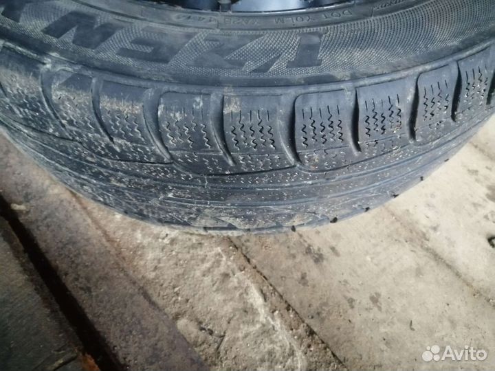 Kumho I'Zen XW KW17 205/55 R16