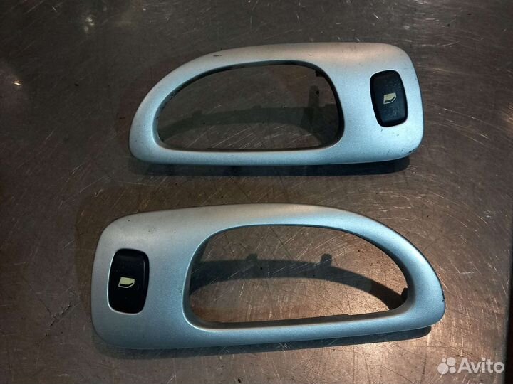 Кнопка стеклоподъемника Peugeot 307