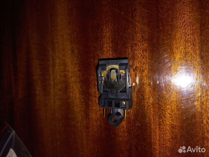 Кнопка для эл. Чайника 16А