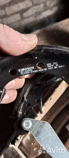 Тормозные колодки задние на wv golf, passat