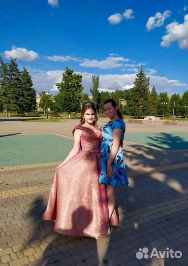 Продам платье Выпускной Торжественное мероприятие