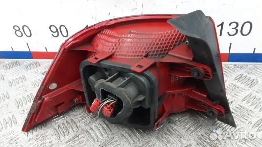 Фонарь задний правый volkswagen passat B7 (AEA26MY