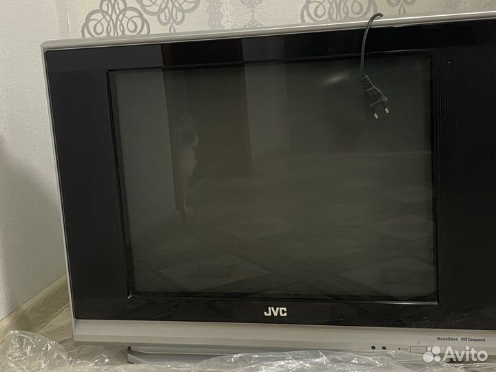 Телевизор бу jvc