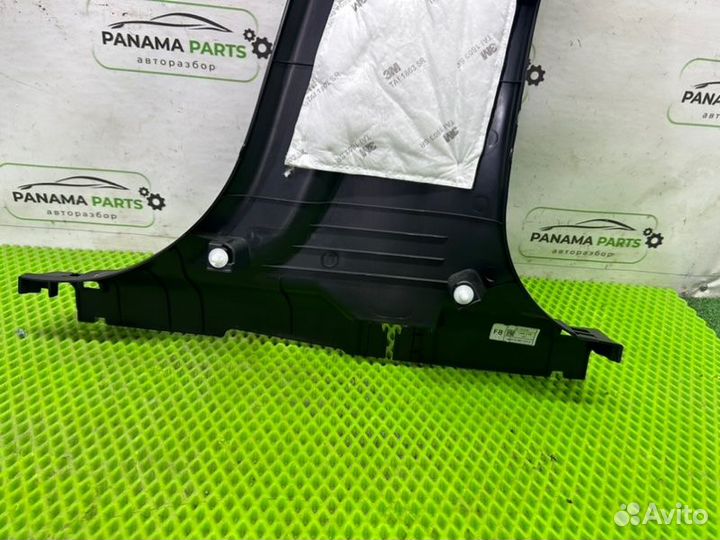 Обшивка центральной стойки левая Renault Koleos