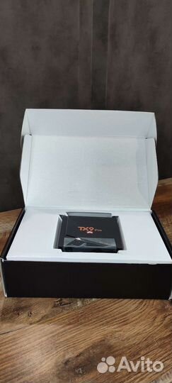 Игровая приставка TX9 pro + Смарт тв