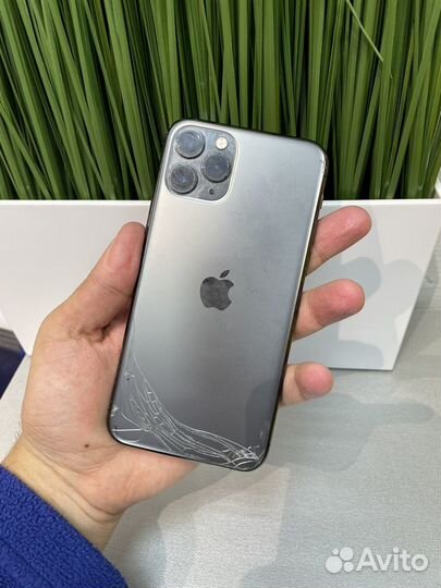 iPhone 11 Pro, 64 ГБ