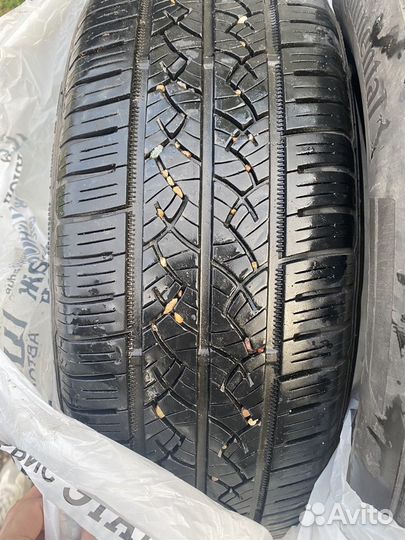 Continental TrueContact Tour 215/65 R17 99T