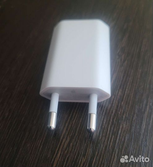 Зарядное устройство от iPhone оригинал новое