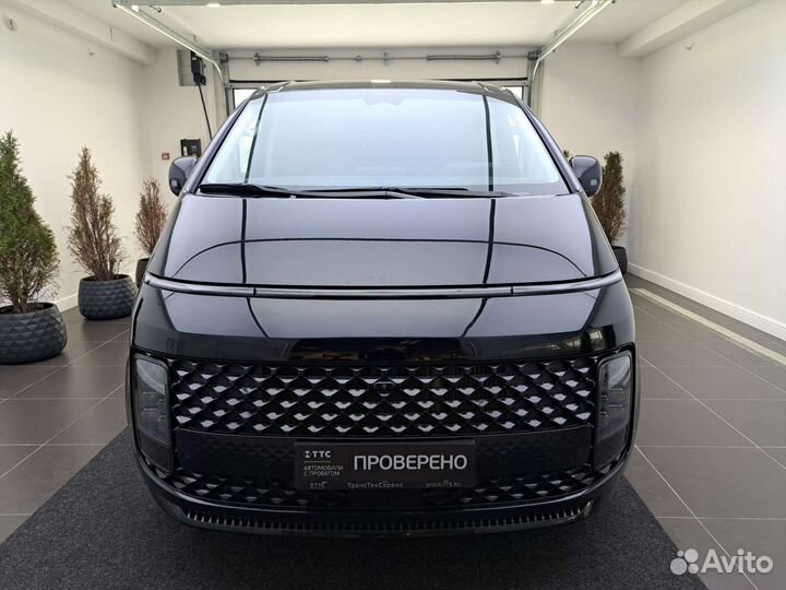 Hyundai Staria 2.2 AT, 2022, 84 323 км