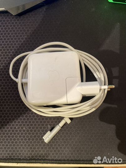 Зарядка на macbook