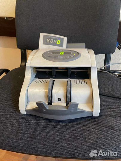 Счетчик денег банкнот Pro 40u neo