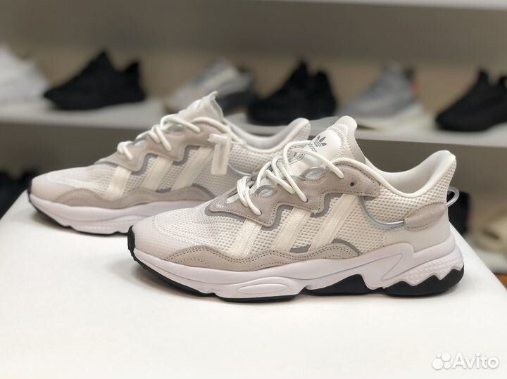 Кроссовки Adidas Ozweego