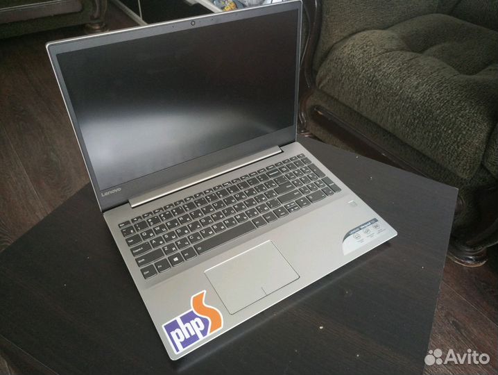 Lenovo ideapad 720