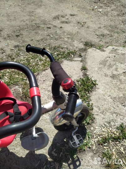 Велосипед детский 3-колесный с ручкой