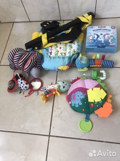 Игрушки для малышей пакетом