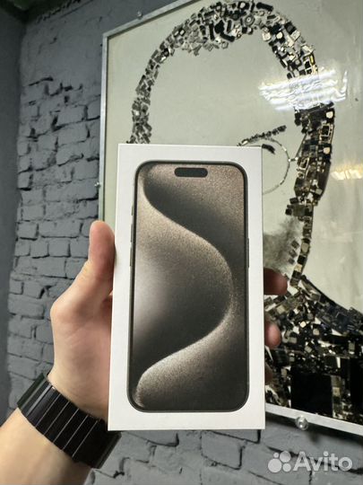 iPhone 15 Pro, 128 ГБ