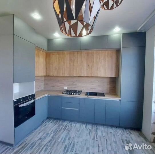 Кухня на заказ, доставка и установка