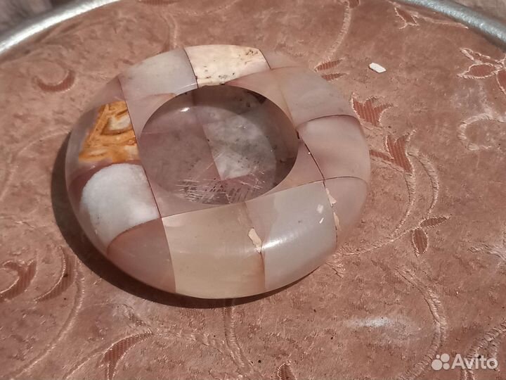 Пепельница из оникса