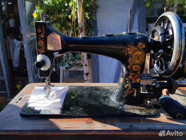 Швейная машинка clemens mugler