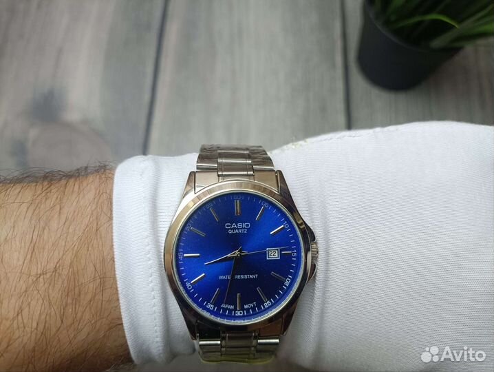 Часы casio