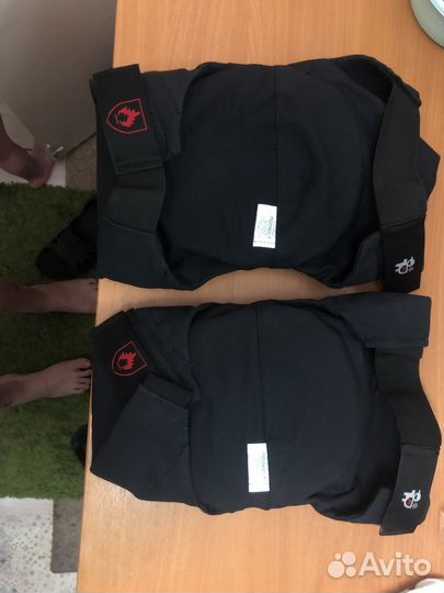 Наколенники термостойкие новые