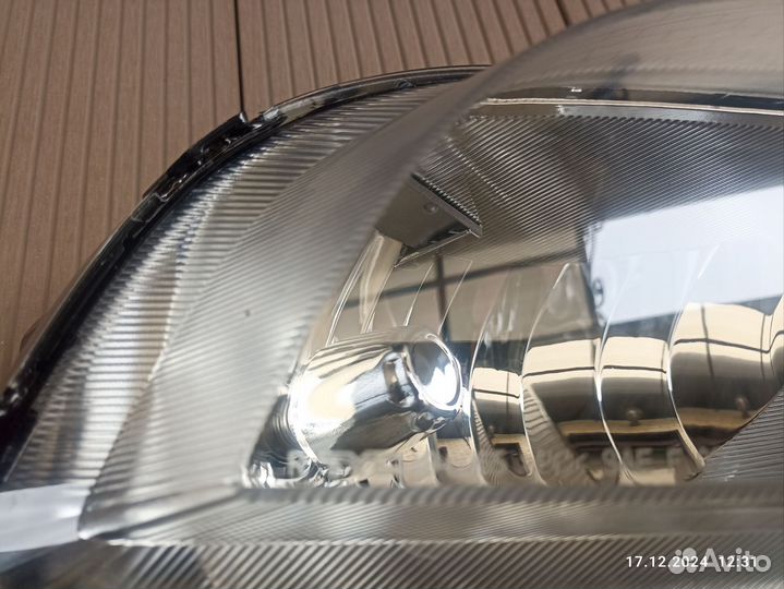 Противотуманная фара kia cerato 3