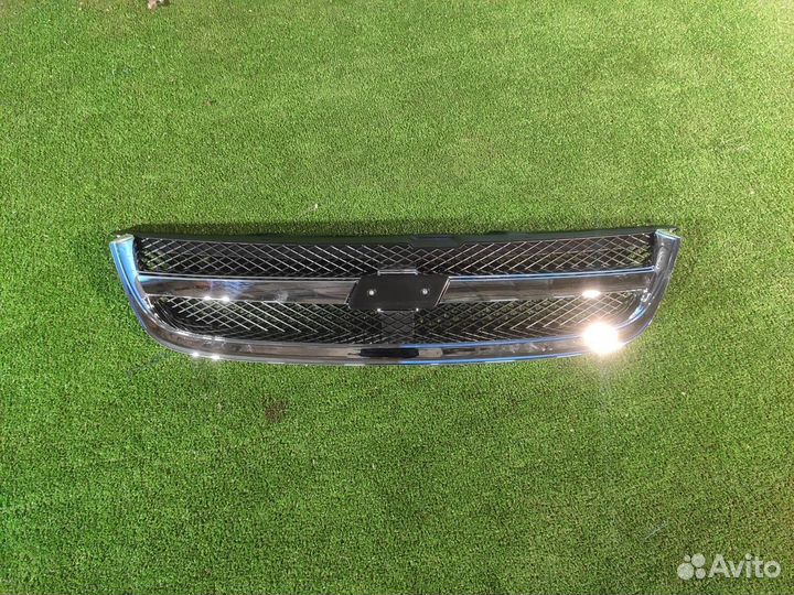 Решетка радиатора Chevrolet Lacetti седан