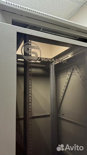 Шкаф серверный SignaPro 45U