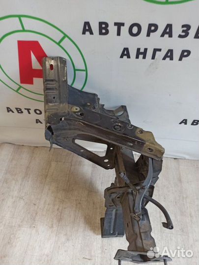 Лонжерон передний правый Nissan Note E11 CR14DE