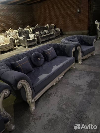 Диван мягкий