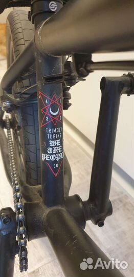 Трюковой велосипед bmx