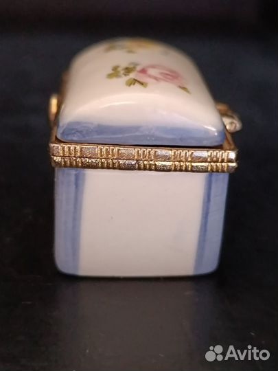 Фарфоровая шкатулка. Винтаж