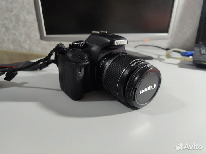 Зеркальный фотоаппарат canon 550d