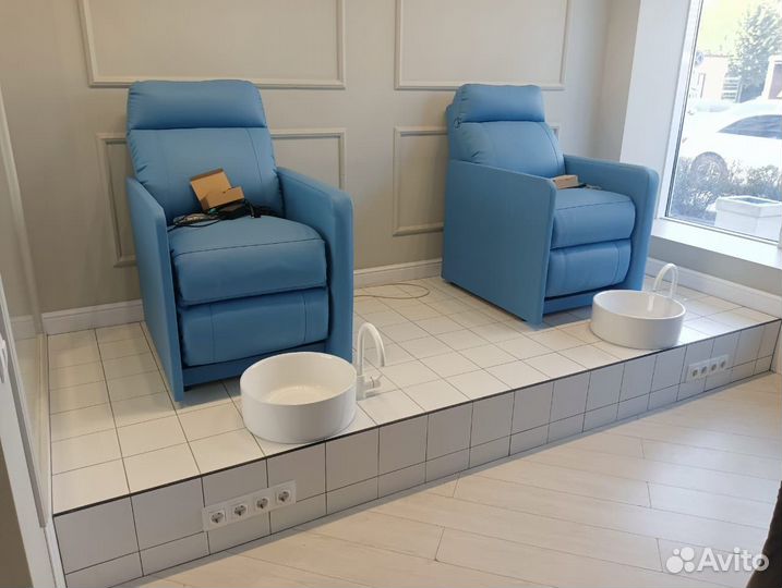 Кресло реклайнер для салона красоты