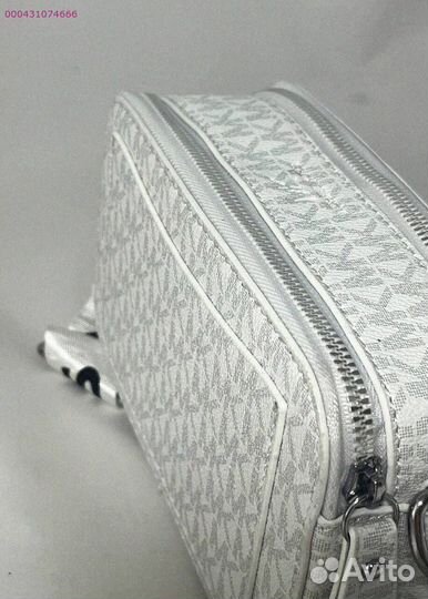 Стильная и удобная сумка Michael Kors через плечо